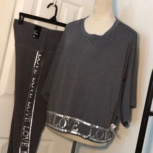 New York & Company Gray Leggings and Matching Shirt